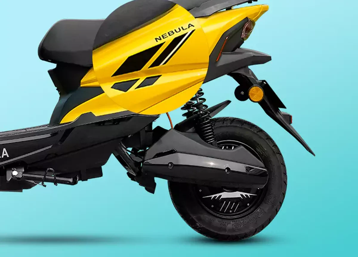 Yakuza scooter graphics visual